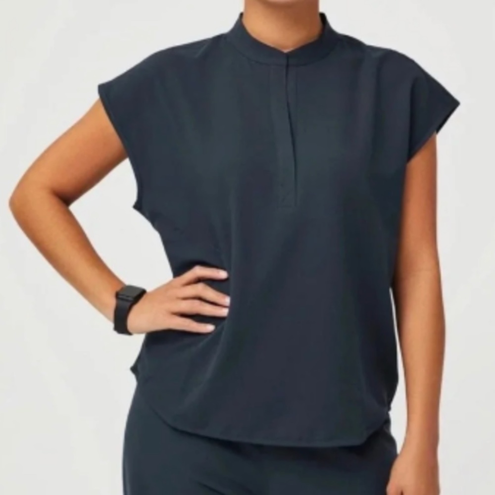 FIGS Women's Dark Harbor Blue/Gray Rafaela Mandarin Collar Scrub Top Medium